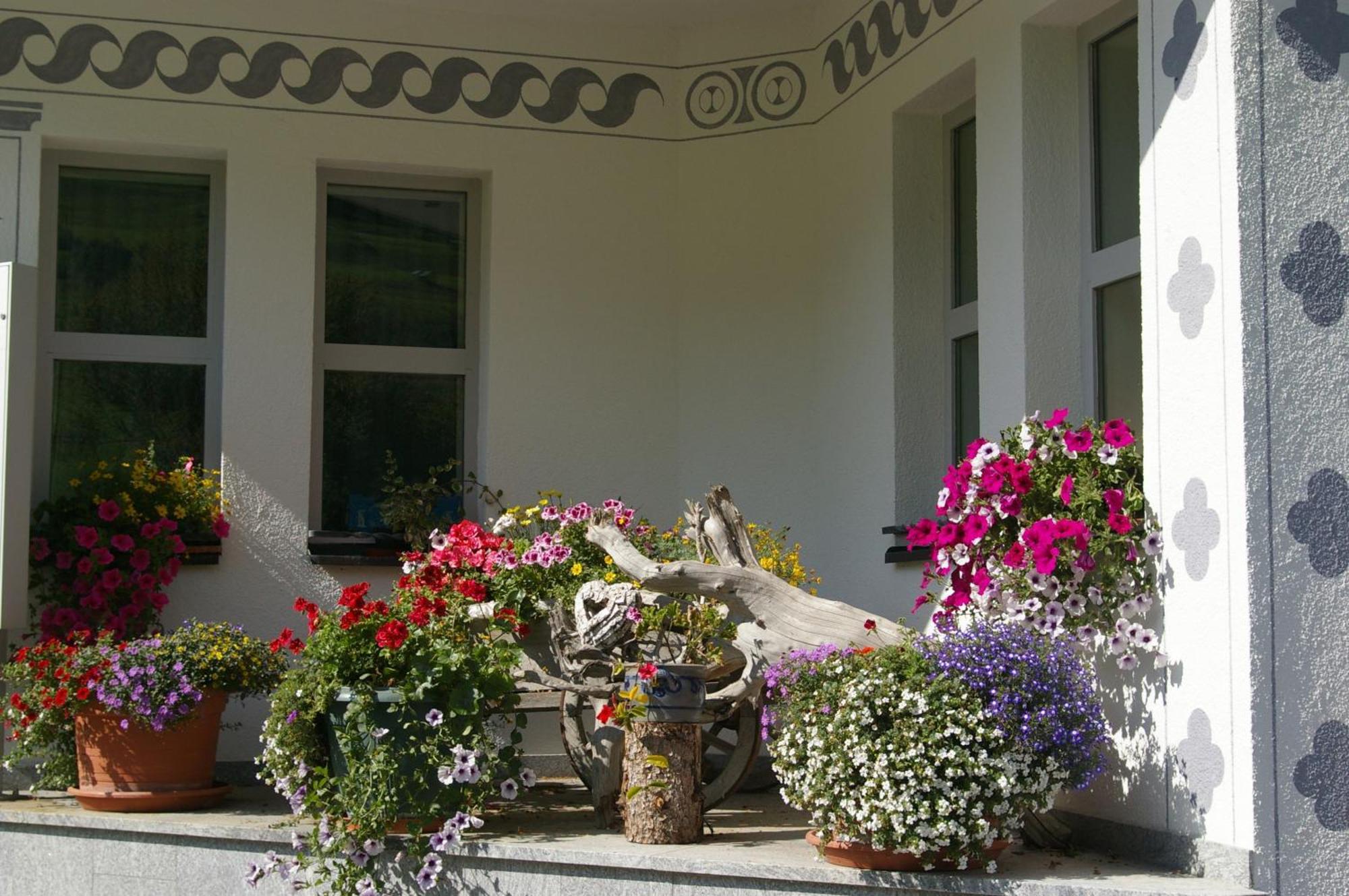 Gasthof Martha Nauders Bagian luar foto