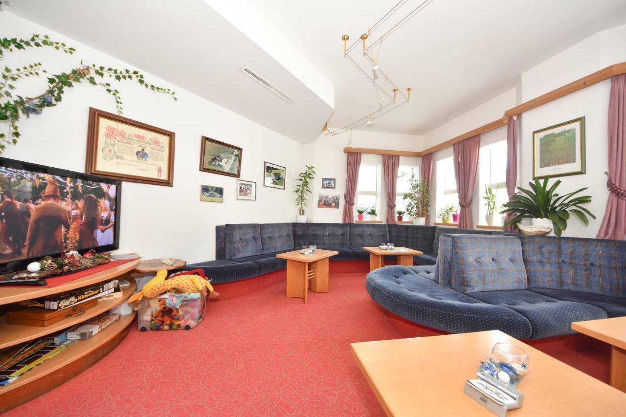 Gasthof Martha Nauders Bagian luar foto
